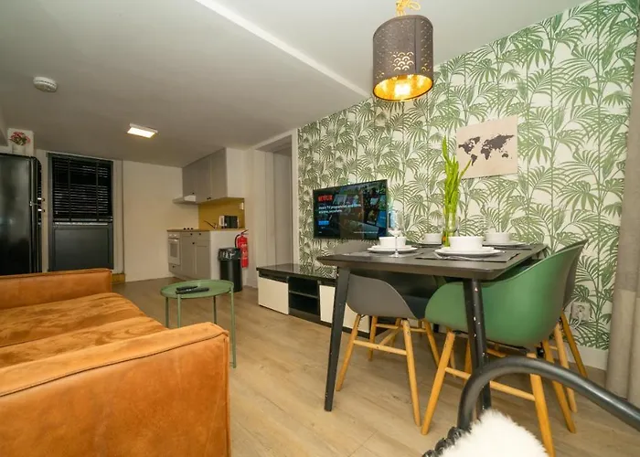 아파트 Leidse Square Centre Private